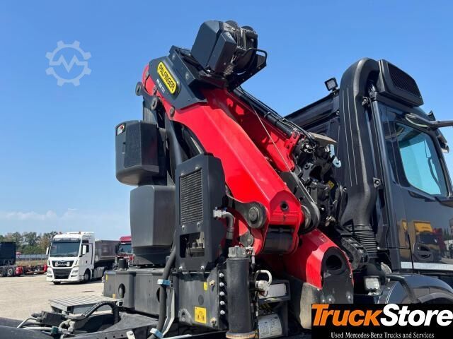 Roll-off tipper truck  Arocs 2553 HAD 300TEC+JIB L
