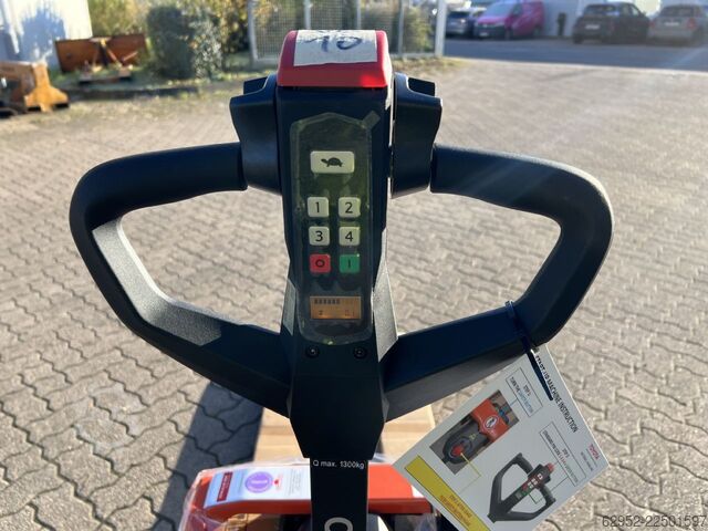 Handmatige palletwagen Toyota TYRO LHE 130 B