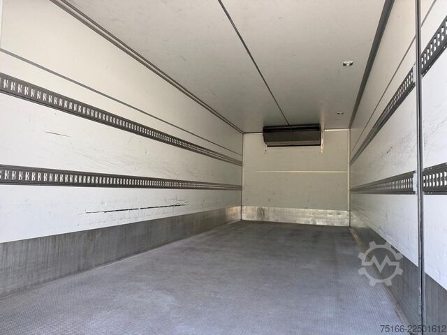 Koelwagen MAN TGL 12.250 BL Kühlkoffer 7 m LBW 1,5 T*THERMO