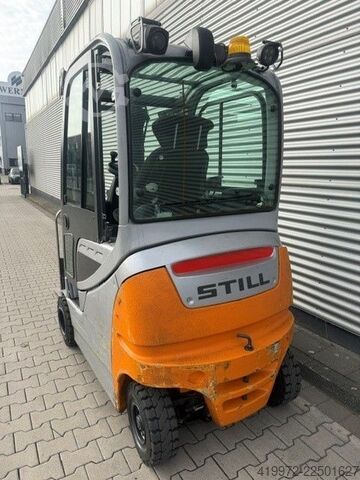 Elektrische vorkheftruck met 4 wielen Still RX60-20