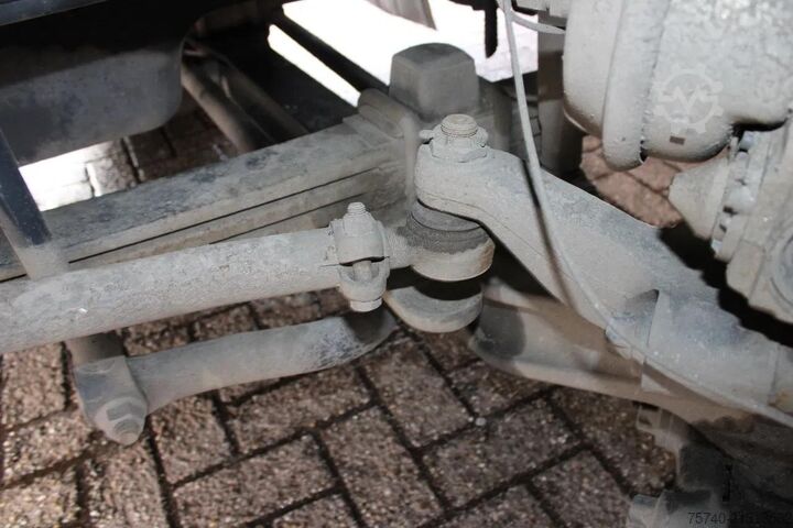 Soğutmalı/dondurulmuş taşıma Iveco Eurocargo 140E + CARRIER + MANUAL + ATP!!  LIFT...