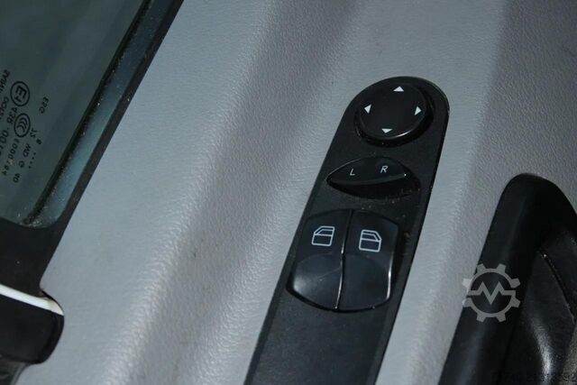 Køletaske Mercedes-Benz Sprinter 316 + THERMO KING