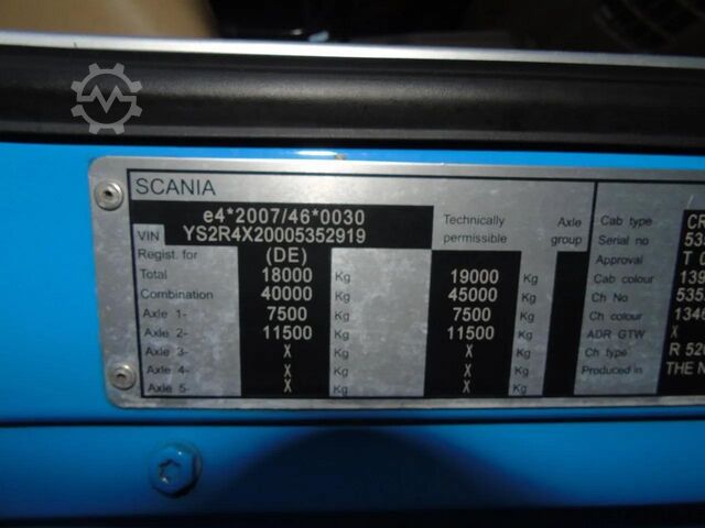 Standard tractor Scania R 520 + ETADE + V8 + euro 6 + NICE TUCK