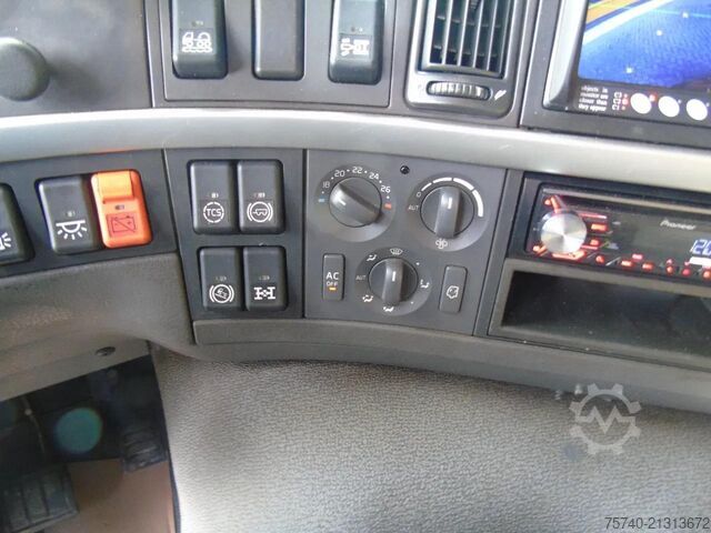 Veicolo di aspirazione Volvo FMX 420 + 15.000L +  HIGH PRESSURE PUMP + URACA...