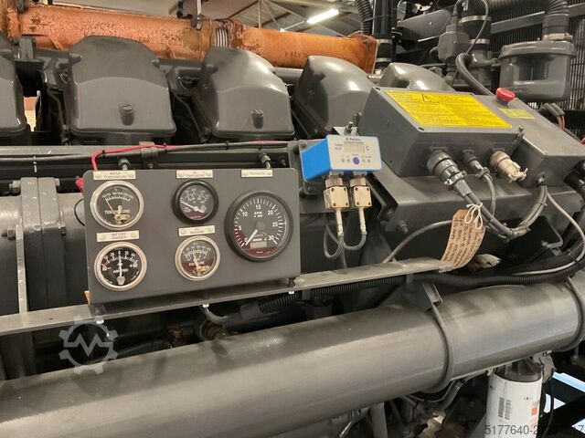 Motor Perkins 4012TAG1A, 1300KVA, Low standby hours. Complete...