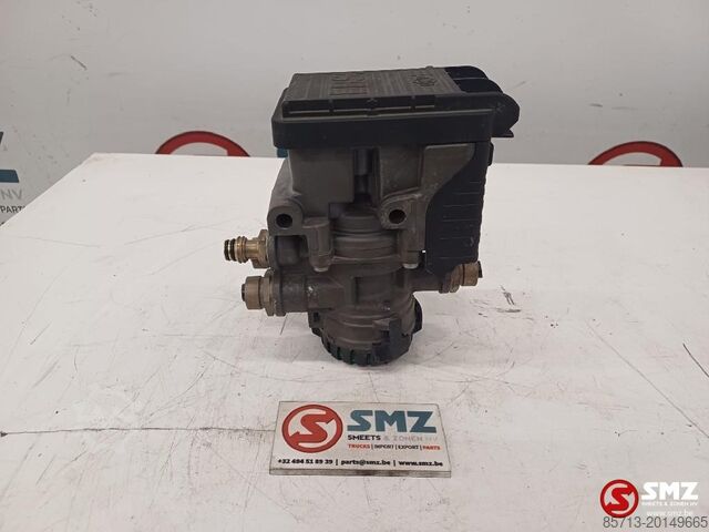Air system Volvo Occ EBS voorasmodulator Volvo