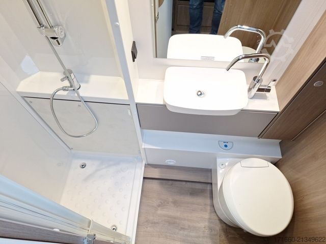 Alkoof camper CARADO pro A 464 SAT/ TV