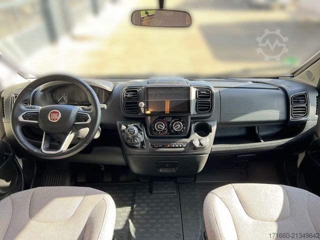 Half-integraal camper BÜRSTNER Lyseo TD 690 G MARKISE, NAVI+RFK, SAT+TV