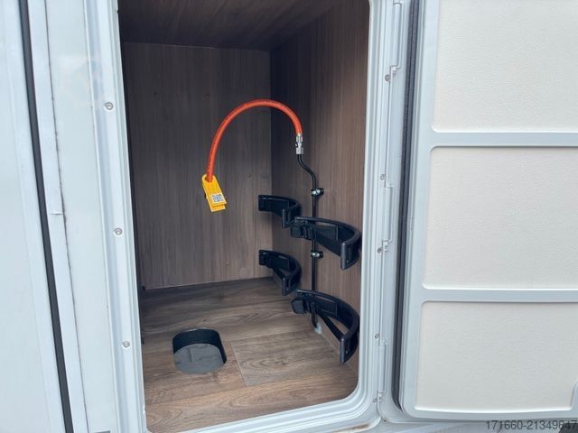 Half-integraal camper CARADO T 447 AKTIONSPREIS