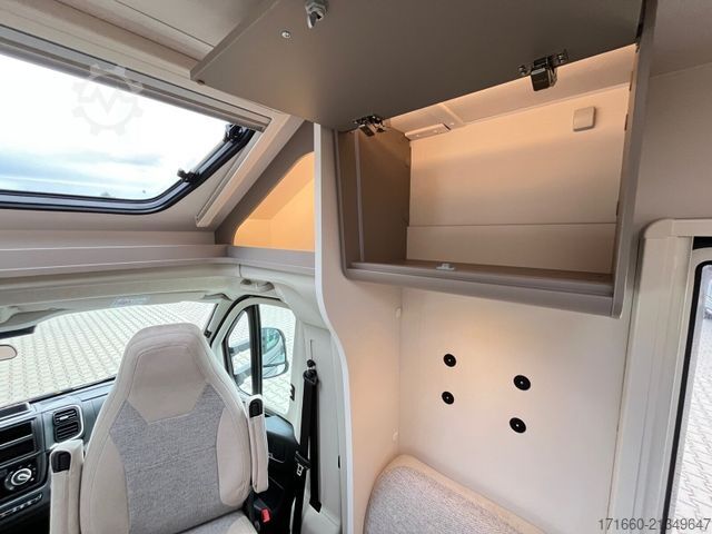 Half-integraal camper CARADO T 447 AKTIONSPREIS