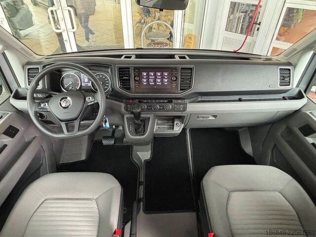 Camper van VW Grand California 680 2,0TDI-177 LED + ACC 1. Hd.