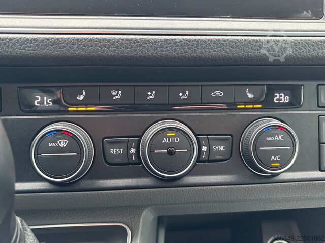 Camper van VW Grand California 680 2,0TDI-177 LED + ACC 1. Hd.