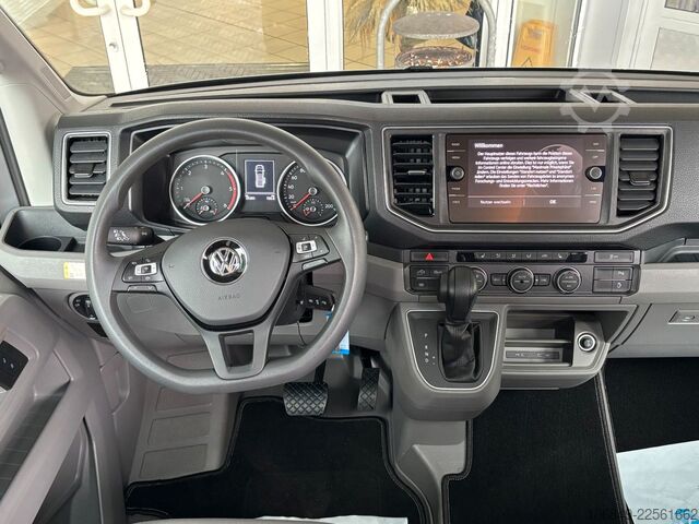 Camper van VW Grand California 680 2,0TDI-177 LED + ACC 1. Hd.
