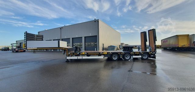 Semirremolque de plataforma baja KÄSSBOHRER Tieflader lowbed SLA 3 SCAN Extandable
