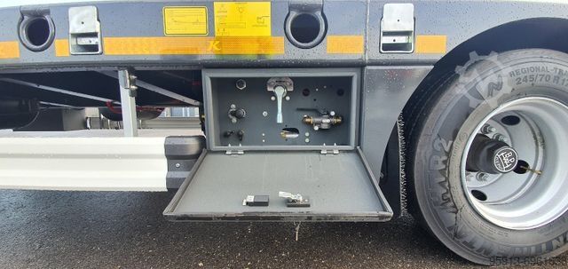 Semirremolque de plataforma baja KÄSSBOHRER Tieflader lowbed SLA 3 SCAN Extandable