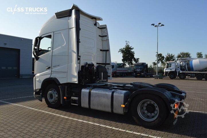 Tractor estándar VOLVO FH 460 Globetrotter XL i-Save I-ParkCool