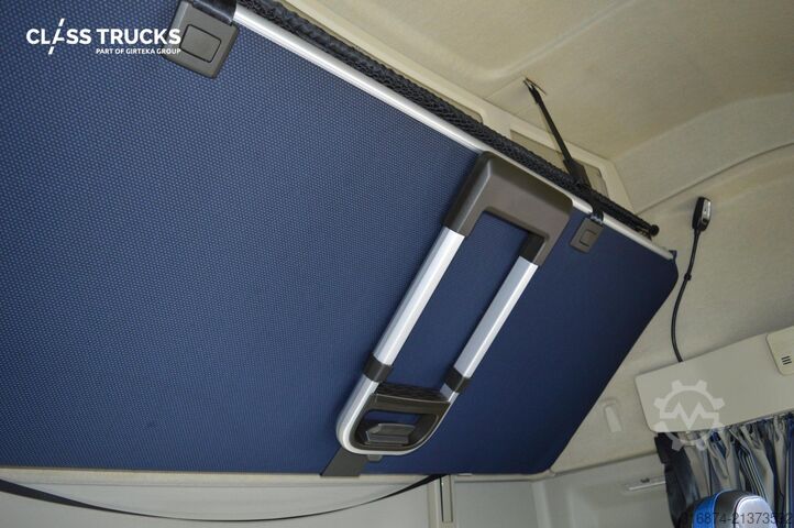 Tractor estándar VOLVO FH 460 Globetrotter XL i-Save I-ParkCool