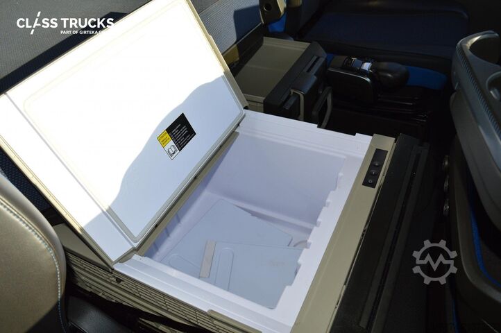 Tractor estándar VOLVO FH 460 Globetrotter XL i-Save I-ParkCool