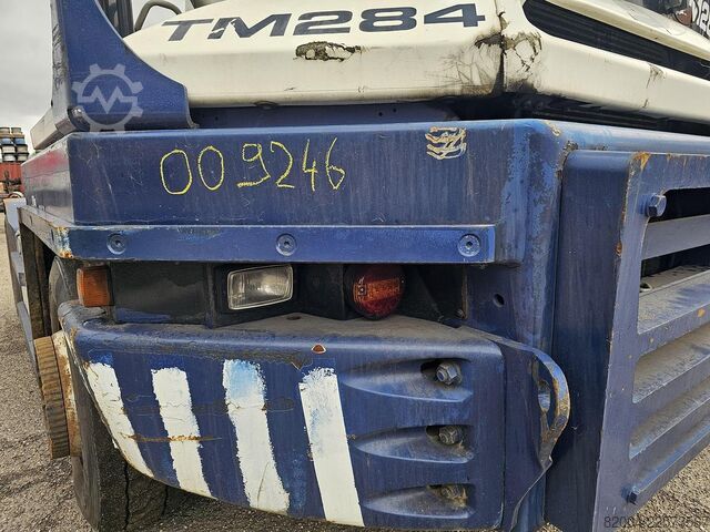 Eindtrekker TERBERG RT283 /TERMINAL TRACTOR 4X4/ TURNING CHAIR. /AU...