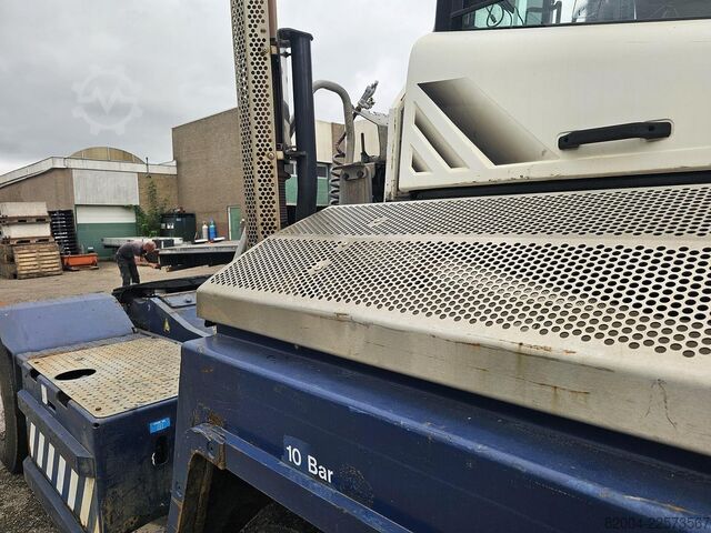 Eindtrekker TERBERG RT283 /TERMINAL TRACTOR 4X4/ TURNING CHAIR. /AU...