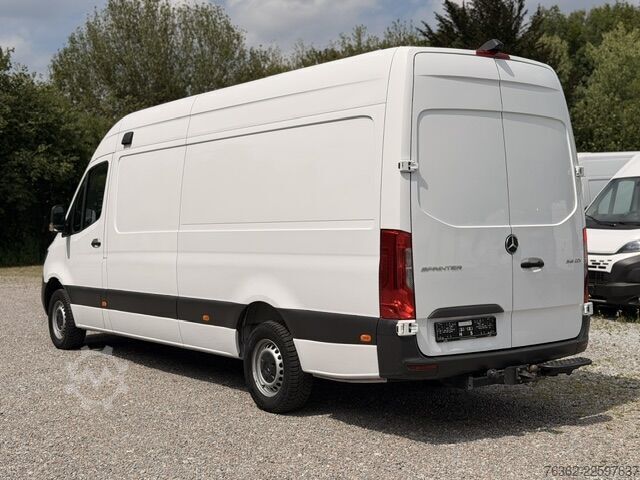 Furgon cu acoperiș înalt și ampatament lung Mercedes-Benz Sprinter 316 MAXI L3H2*AHK-3,5t*/STH*So