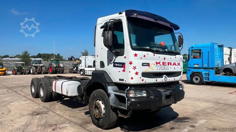 Alváz vezetőfülkével Renault Kerax 370 (BOITE MANUELLE / TRES PROPRE / LAMES...
