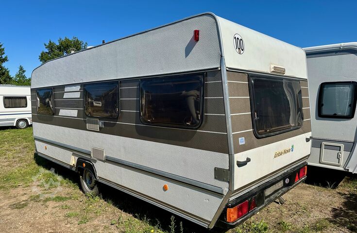 Karavan Hymer/Eriba Nova 530