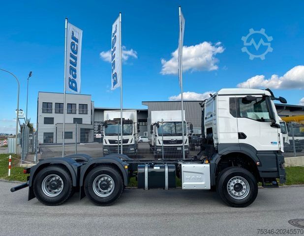 Camión de carga pesada MAN TGS 33.520 BL 6x4 FG/33 to/RS 3,60 m/PTO/AHK/Neu