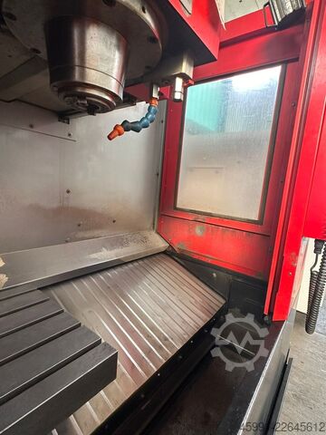 Vertikalt bearbetningscenter EMCO E900