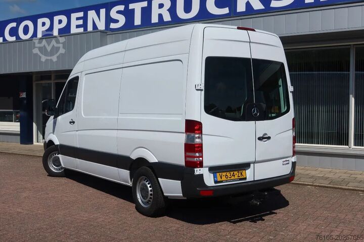 Dobozos kisteherautó Mercedes-Benz Sprinter 313 CDI + Airco