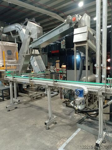 Urola URBI2 vyfukovací stroj (2014) Urola Blasmaschine