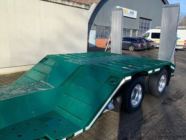 Nízký nakladač PAVIC 2-Achs Forstmaschinen Tieflader Typ: STLT2Z 2-A...