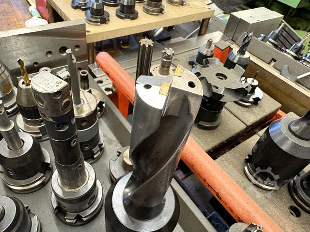 Šarže držáků nástrojů SK 40 nan nan