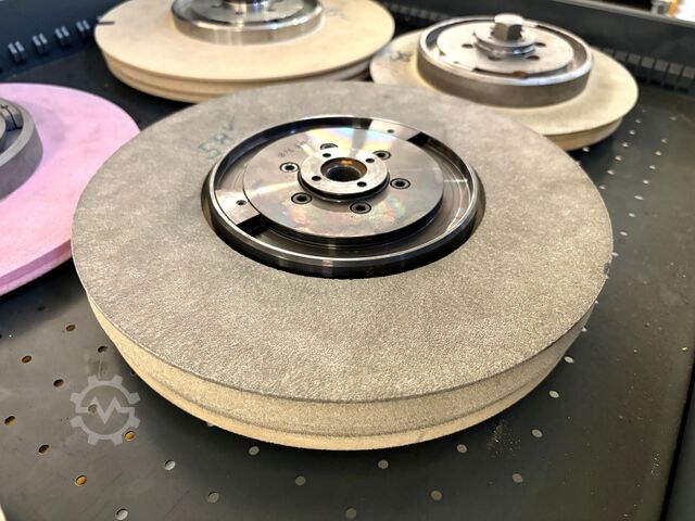 Dílenská zásuvková skříň s obsahem KIND Workshop drawer cabinet with contents