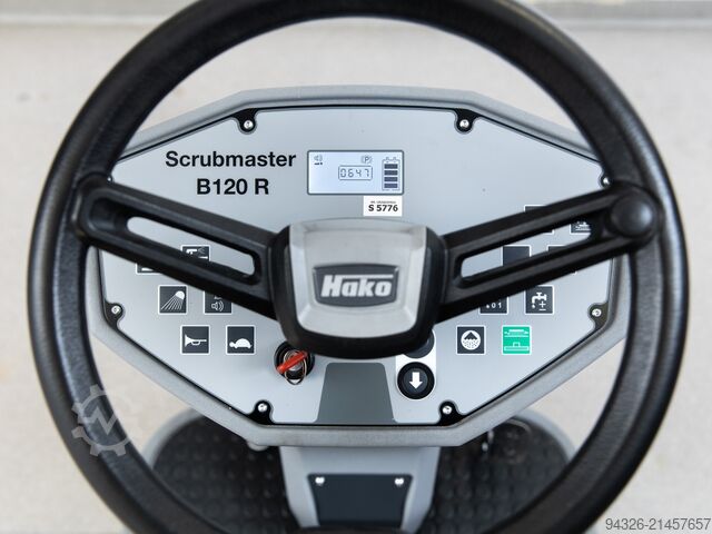 Hako Scrubmaster B120 R NOVÉ BATERIE Hako Scrubmaster B120 R TB750 - 2018y - 647h