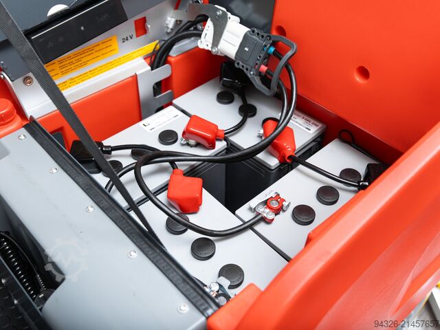 Hako Scrubmaster B120 R NOVÉ BATERIE Hako Scrubmaster B120 R TB750 - 2018y - 647h