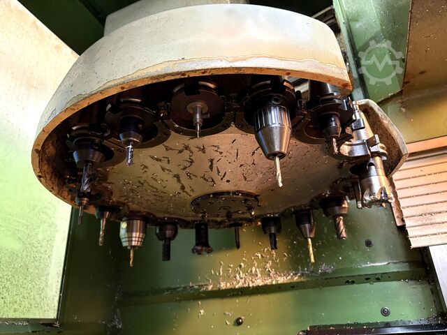 CNC vertikalt bearbetningscenter KONDIA B 500