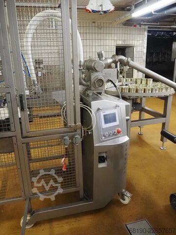 Burklinje (upp till 2000 burkar/tim) Handtmann / Stiller VF830+Verbufa+STA2000
