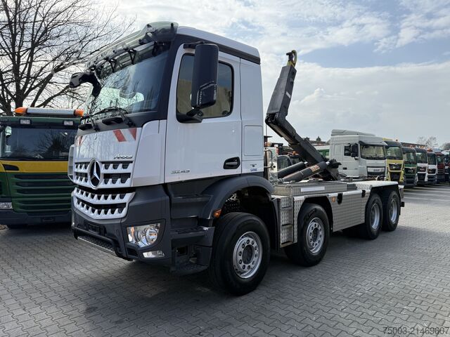 Autocarro ribaltabile Mercedes-Benz Arocs 3243 K 8X4 Haken Hyva