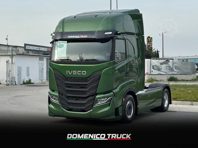 Trattore stradale standard Iveco S-WAY 580 ADR