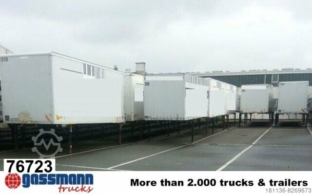 Camión con caja móvil WB Koffer