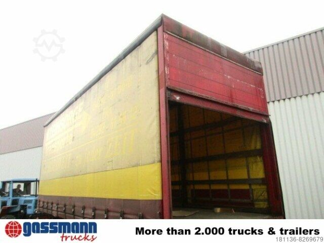 Camion plateau  - Pritschen-Aufbau