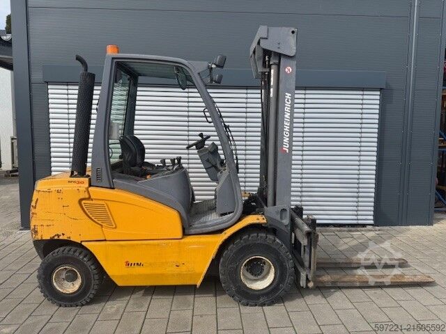 Περονοφόρα πετρελαίου Jungheinrich DFG 30 BK