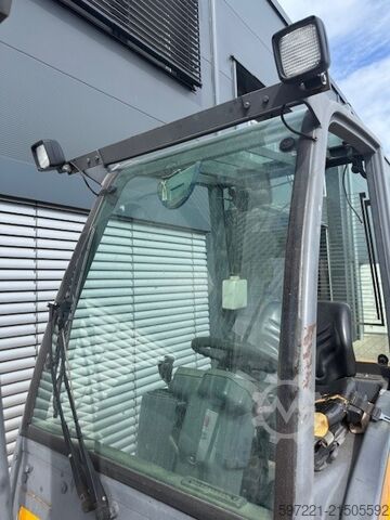 Περονοφόρα πετρελαίου Jungheinrich DFG 30 BK