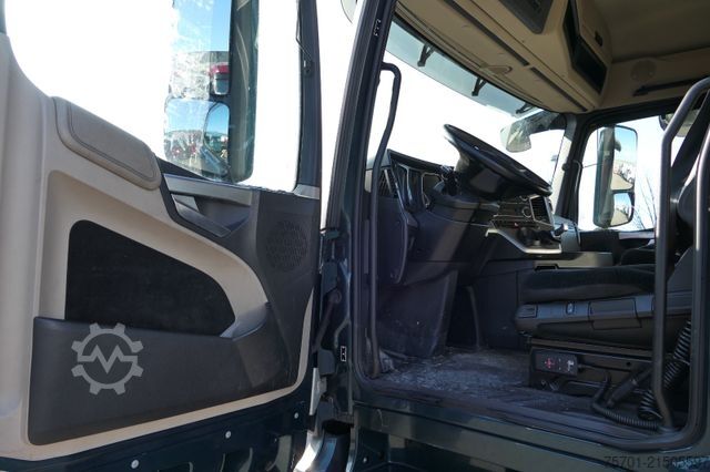 Τυπική μονάδα τράκτορα MERCEDES-BENZ Actros 1851 Bigspace Retarder XL-Tank Blatt/Luft