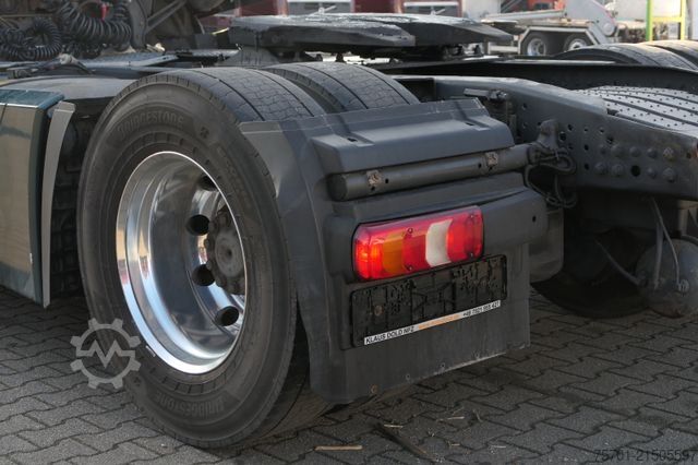 Τυπική μονάδα τράκτορα MERCEDES-BENZ Actros 1851 Bigspace Retarder XL-Tank Blatt/Luft