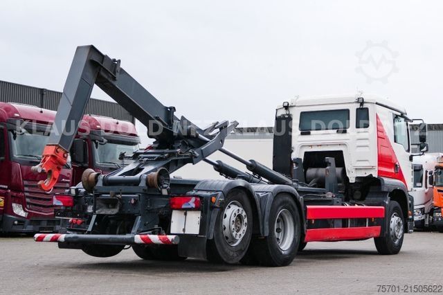 Φορτηγό γερανός roll-off MAN TGA 26.460 Abrollkipper Lift-/Lenkachse
