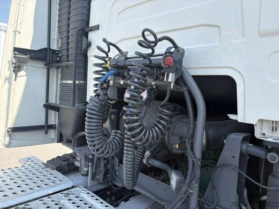 Standard nyergesvontató VOLVO FH 460 EURO 6, I-SHIFT, VEB+