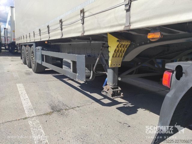 Auflieger mit Pritsche & Plane Schmitz Cargobull Curtainsider Standard