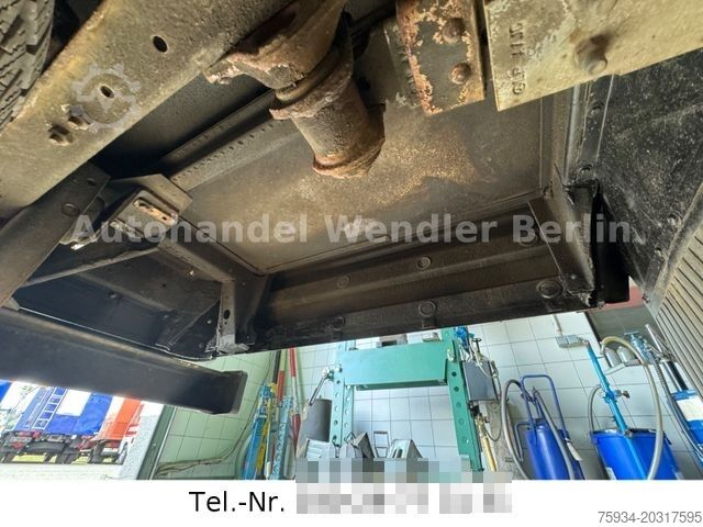 Drugi MERCEDES-BENZ 711D/ 609D lang/hoch Servo/Standh/ H-Gutachten